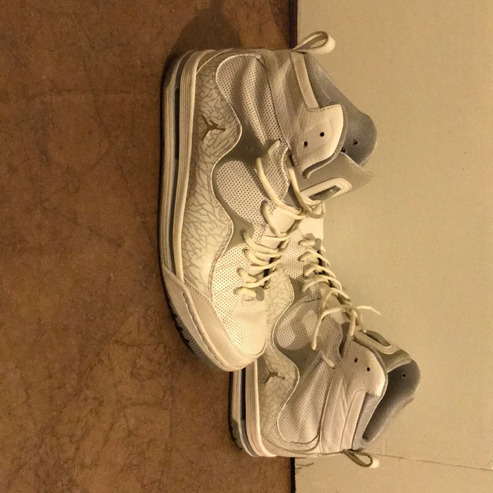 Air Jordan’s shoes - size 10.5